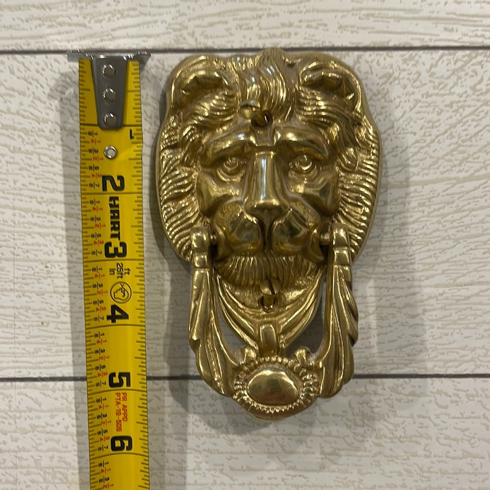 Lion door knocker